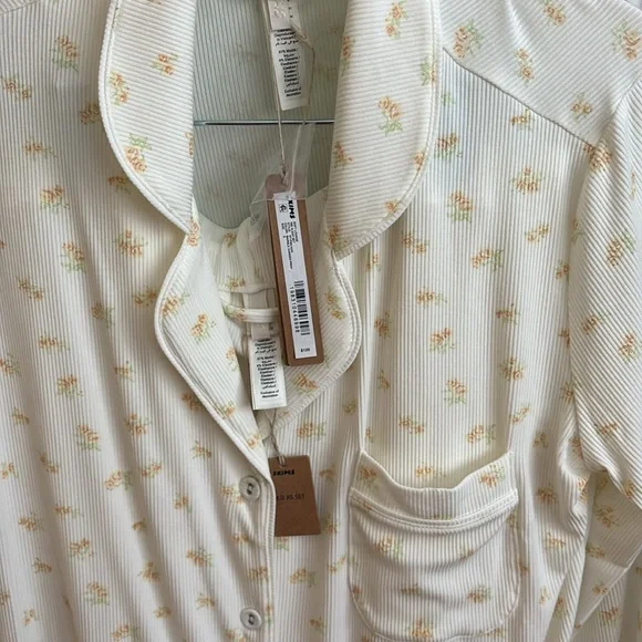 SKIMS NWT Soft Lounge Sleep Top - Marble Garden Print - Picture 5 of 5